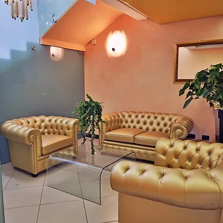 摩德纳中央公园酒店 4* 摩德纳